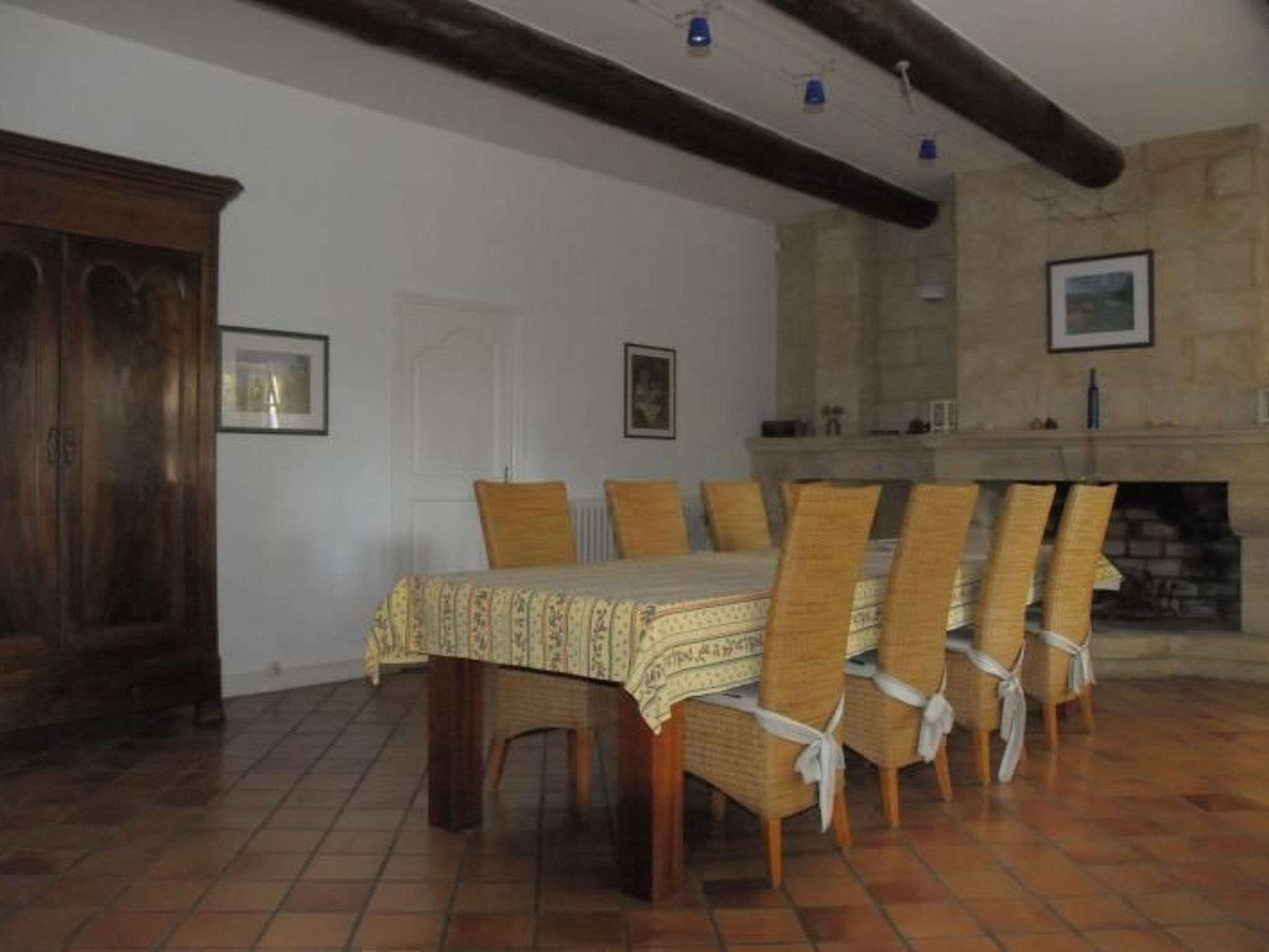 Bauernhaus mit Garten und Pool mit Bergblick - Image-tags.info