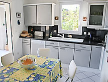 Ruime vakantiewoning La Cigale met omheinde tuin bij Avignon, 5 personen - thumbnail 3