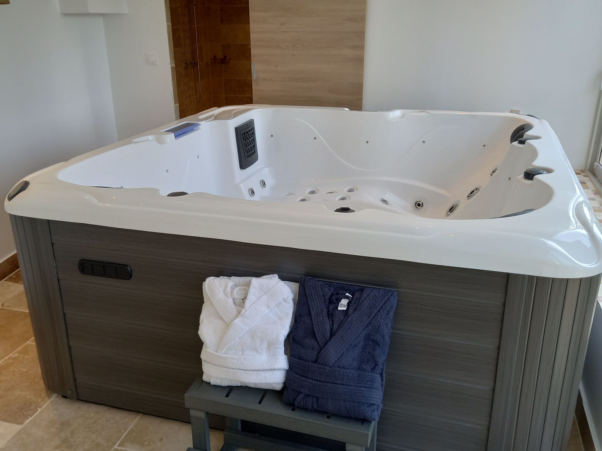 Fanny's Gîte Moulin de Tartay in Avignon-Binnen