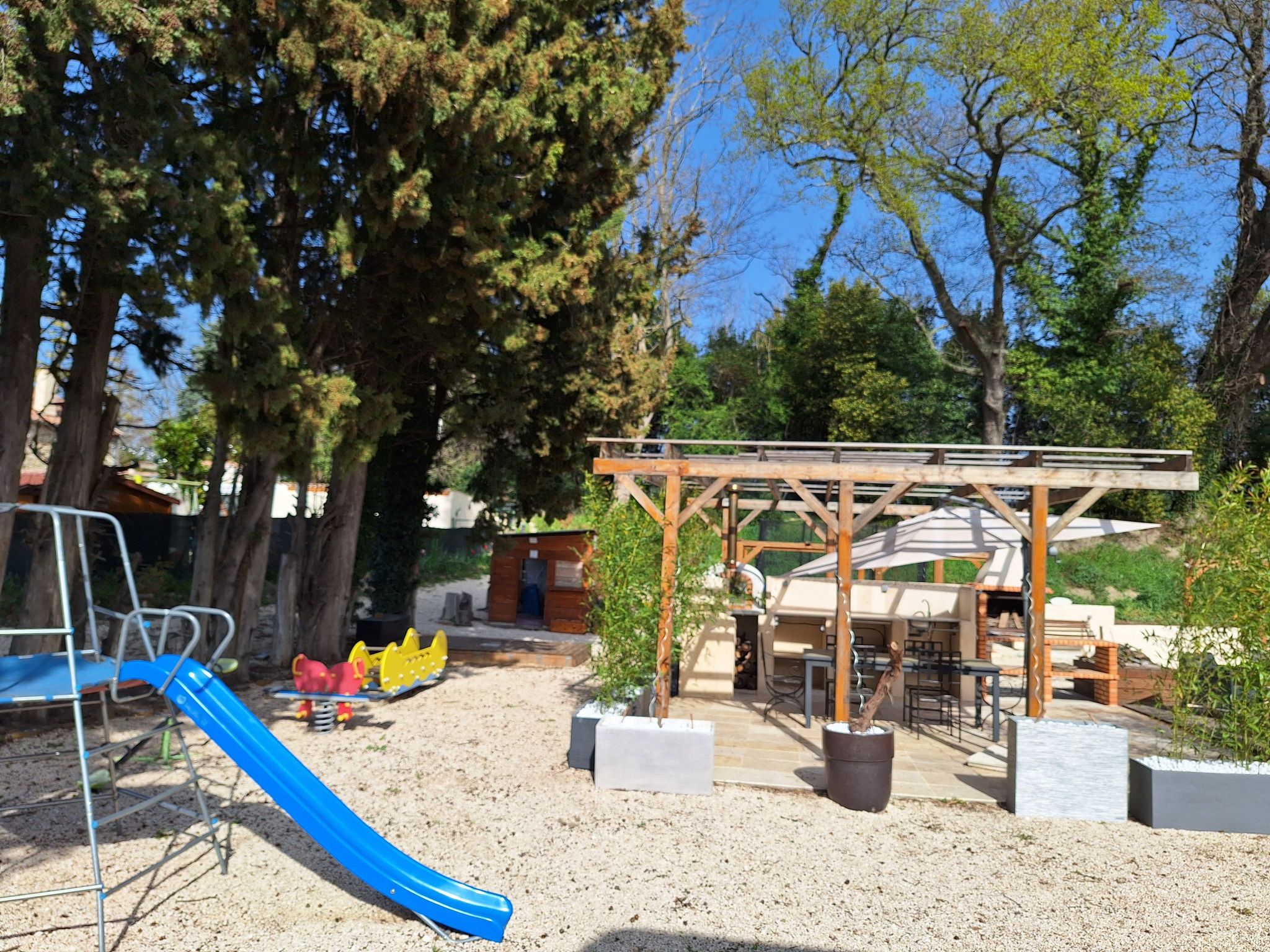 Fanny's Gîte Moulin de Tartay in Avignon-Binnen