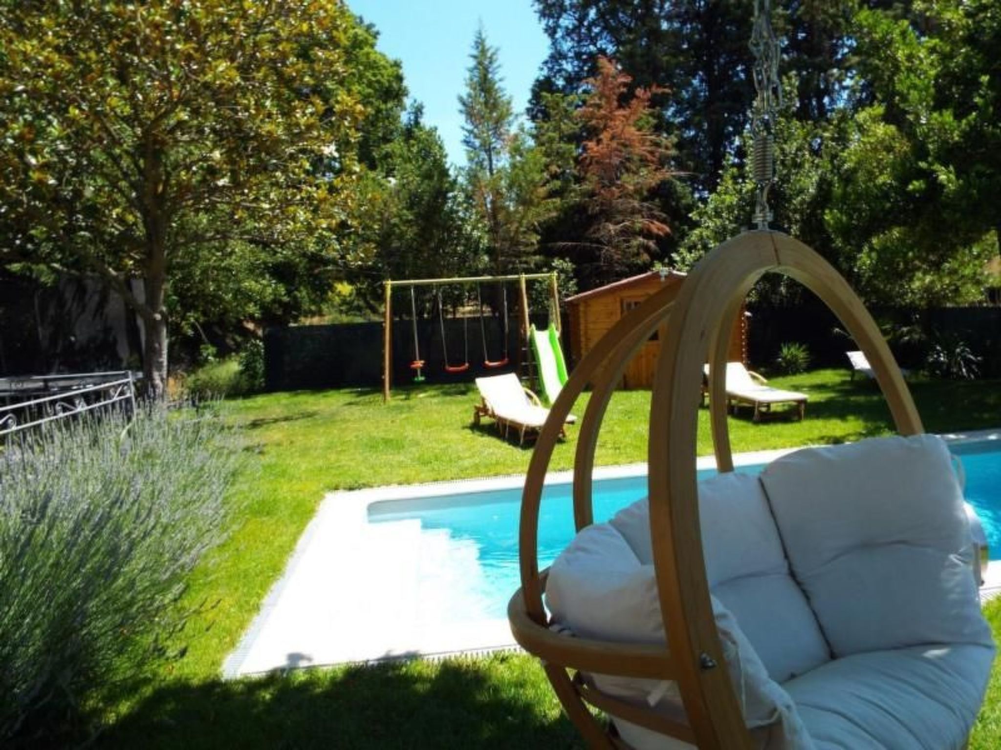 Leonie's Gîte Moulin de Tartay in Avignon-Binnen