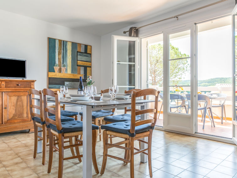 Search and Stay destination Visan, Provence-Alpes-Côte d'Azur - France from AU$ 195. Domaine de Majobert (VSN150)