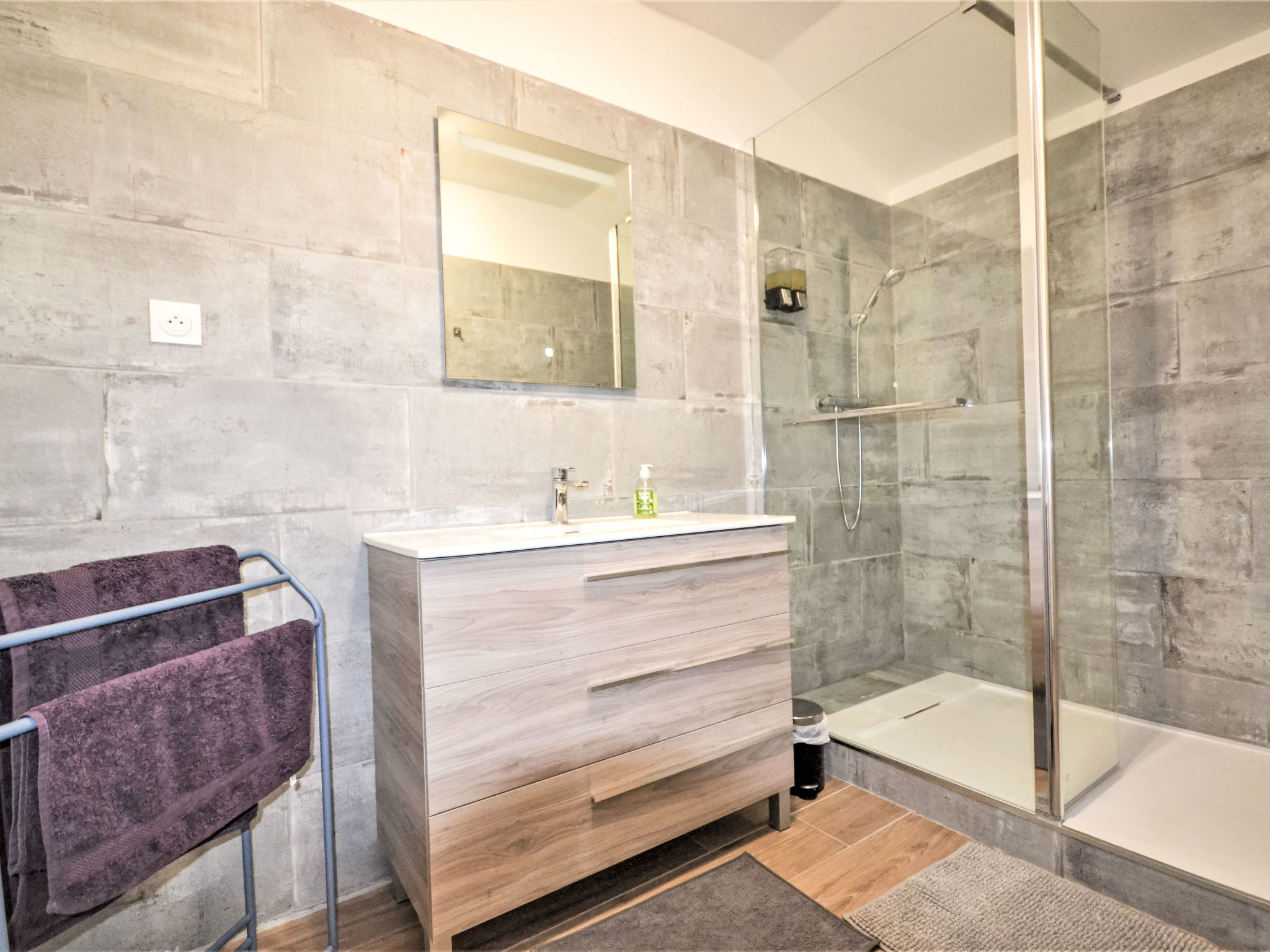 Maison La Grive – Salle de bains, photo 22 sur 45
