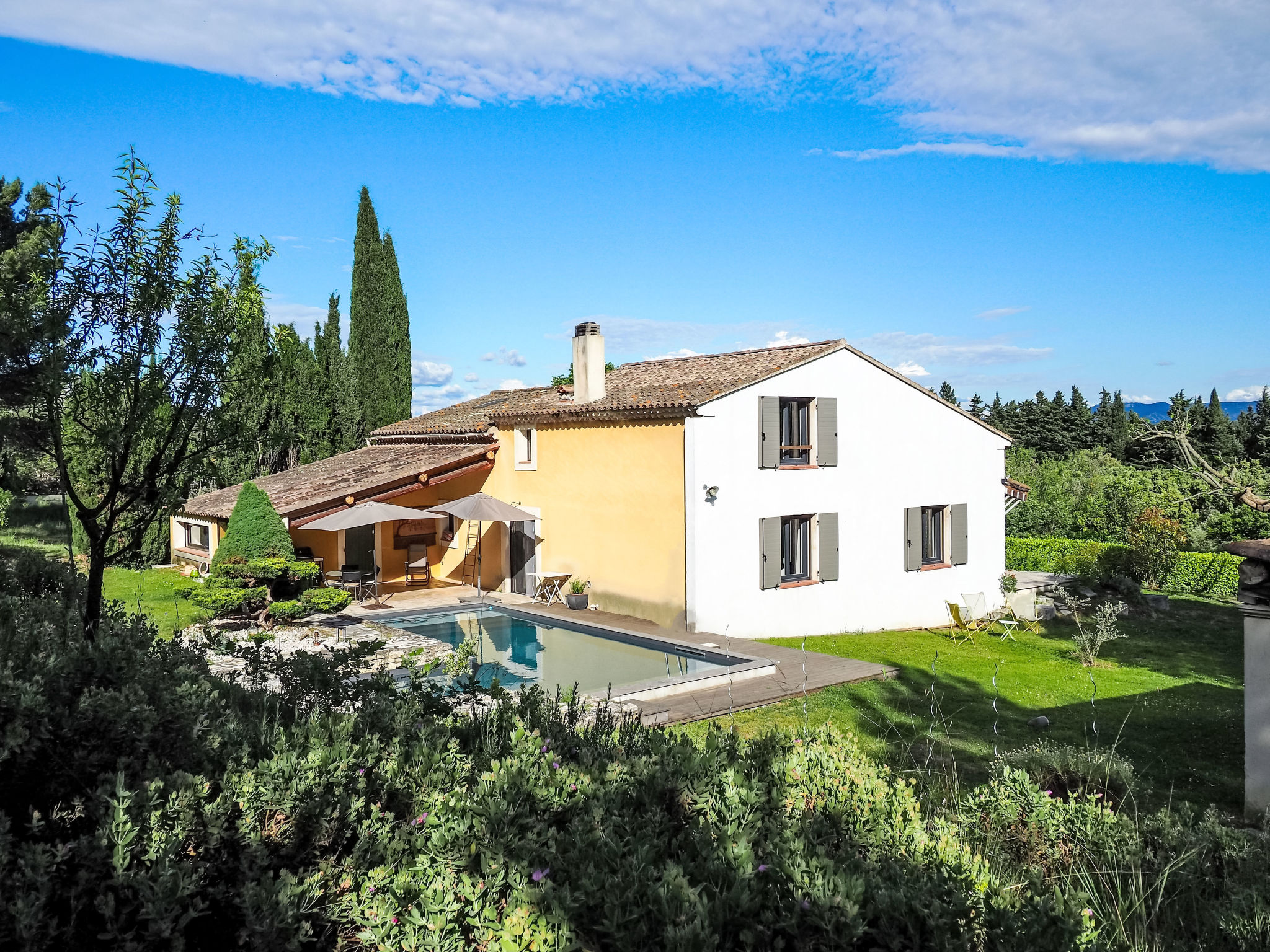 Provenzalisches Haus mit Pool und Garten