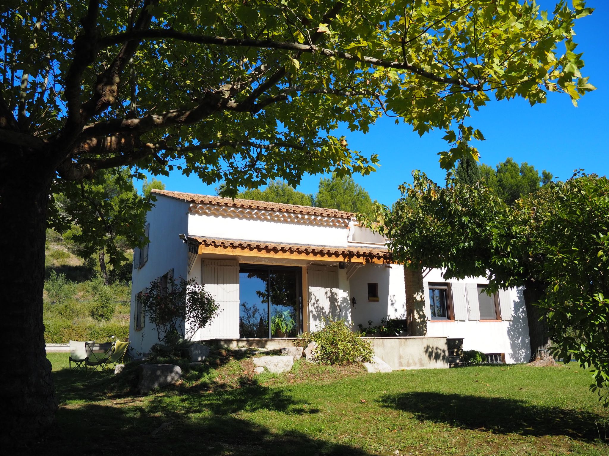 Provenzalisches Haus mit Pool und Garten-Binnen
