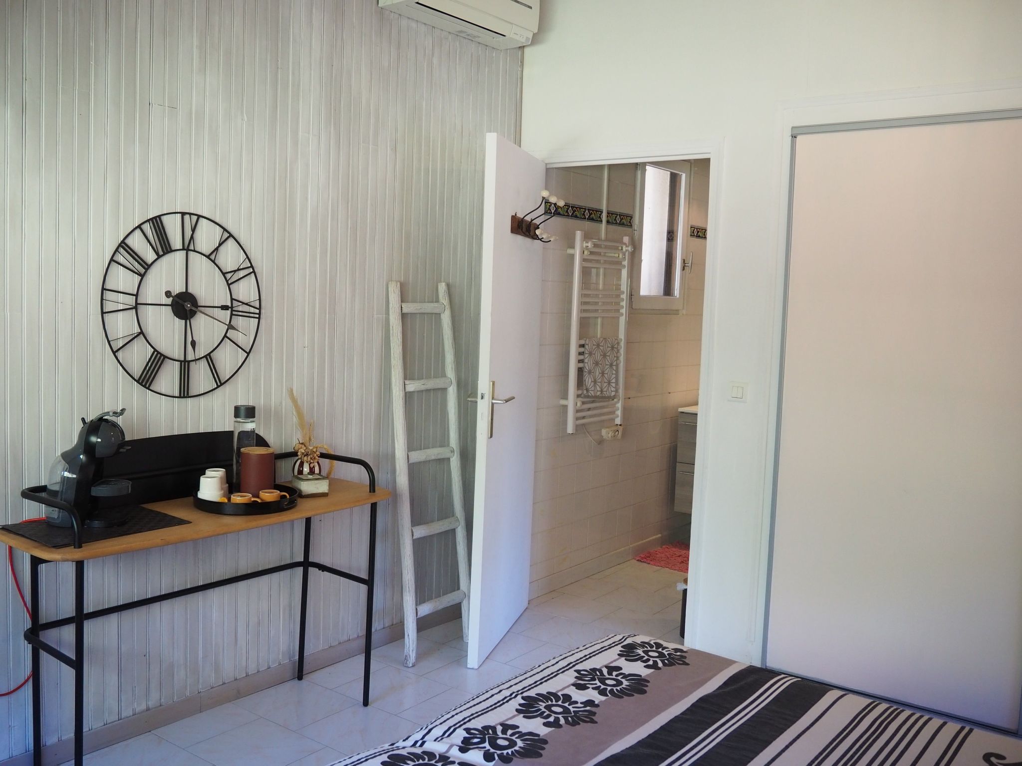 Provenzalisches Haus mit Pool und Garten-Binnen