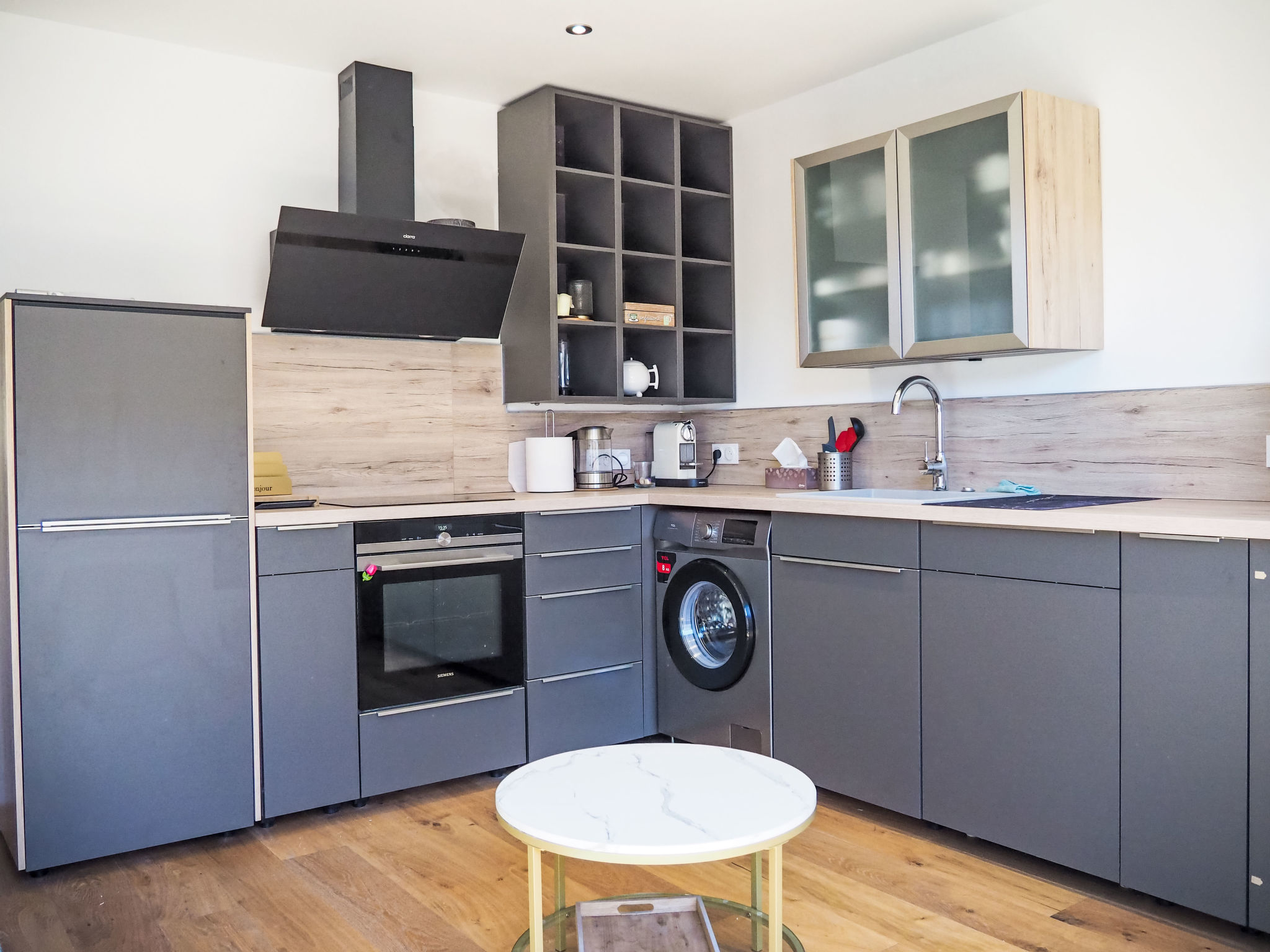 Apartment Colombier