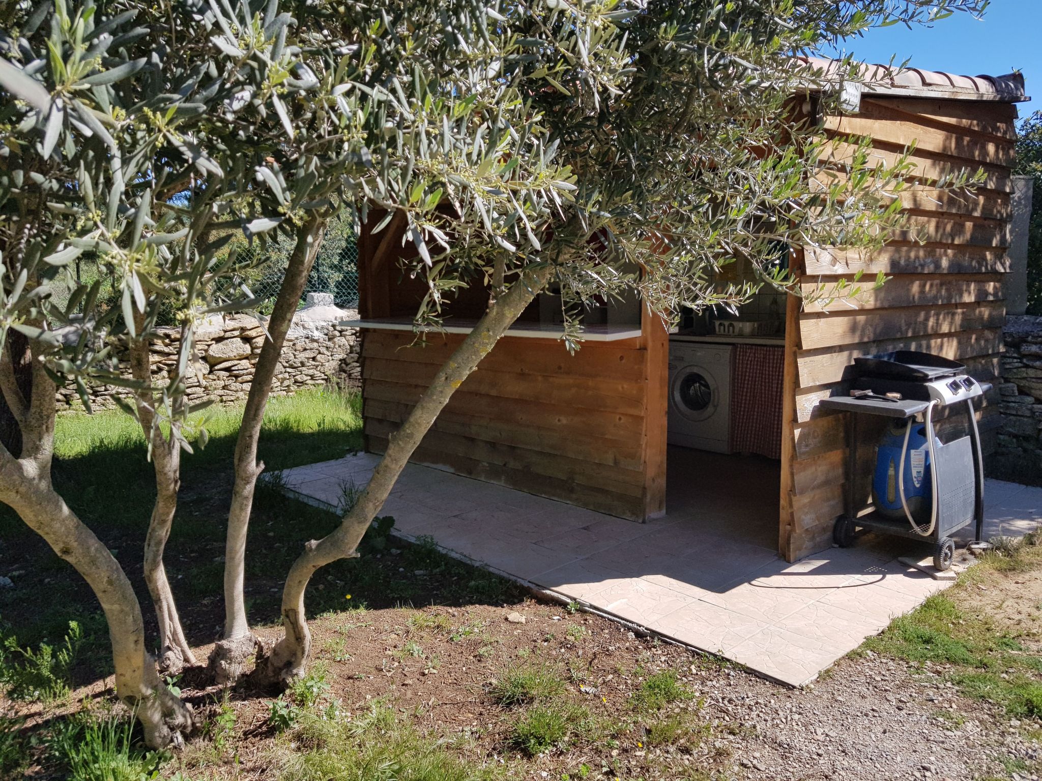 Studiowohnung mit Terrasse - Pool, Tennis, Bouleplatz-Image-tags.info