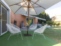 Provencaals vakantiehuis met privézwembad en tuin nabij Avignon - thumbnail 6
