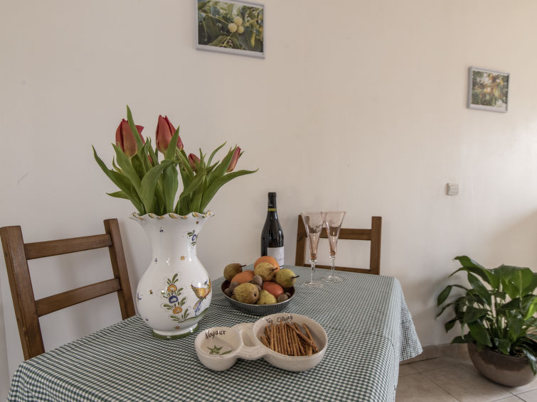 Search and Stay destination Gardanne, Provence-Alpes-Côte d'Azur - France from AU$ 104. Le petit Verdillon