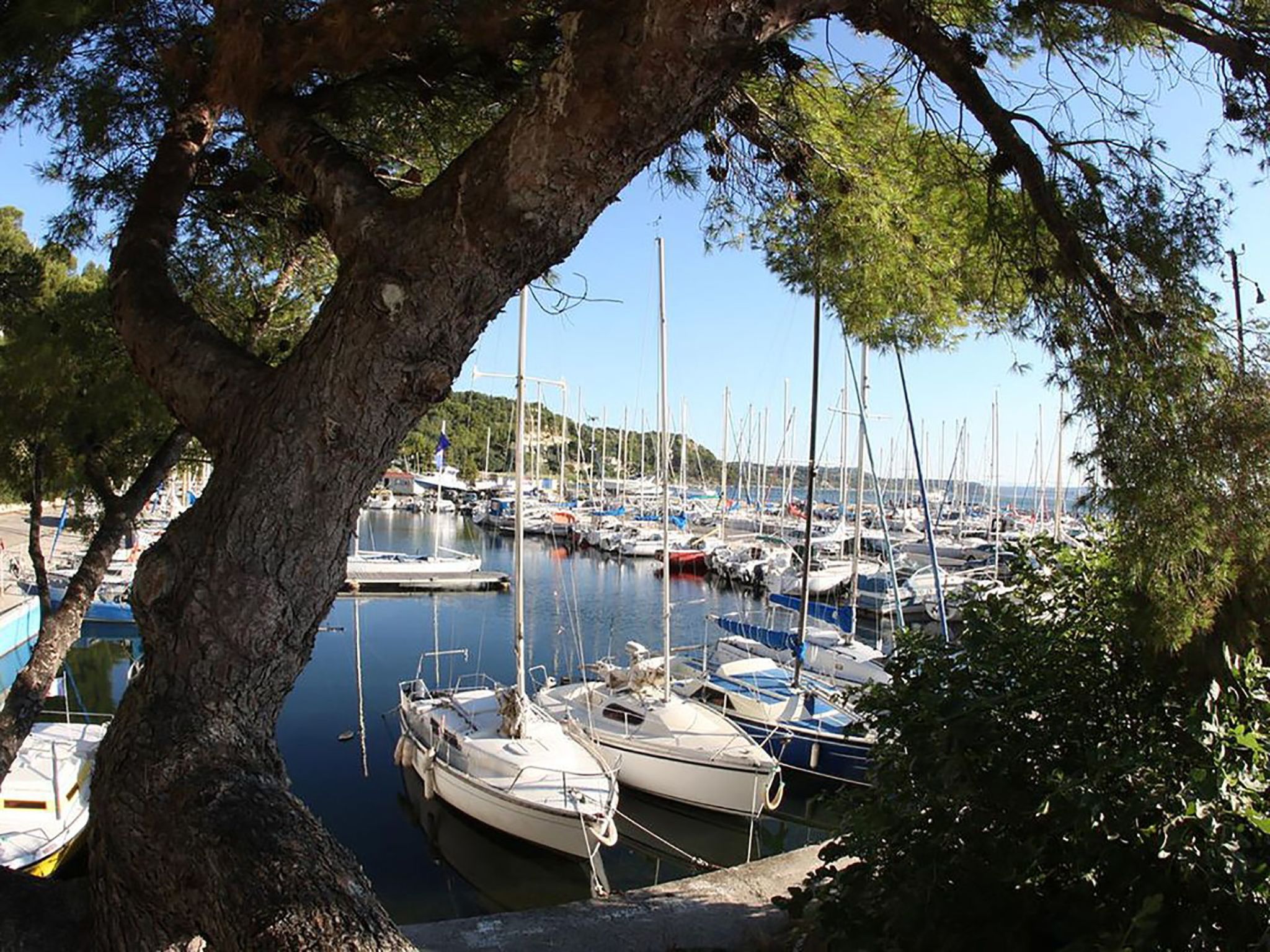 Eine kleine Ecke der Provence. Privater beheizter Pool-Binnen