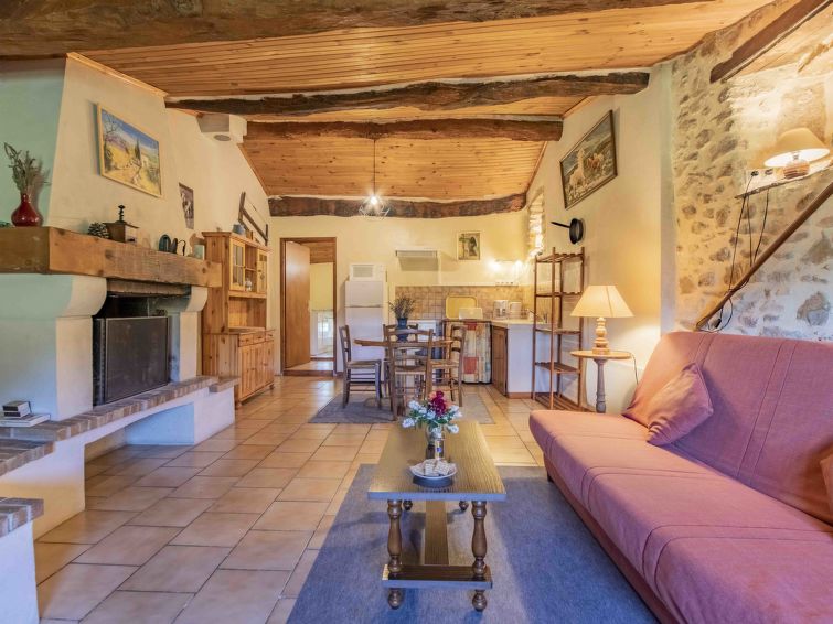 Search and Stay destination Roche-Saint-Secret-Béconne, Auvergne-Rhône-Alpes - France from AU$ 127. Le Cèdre
