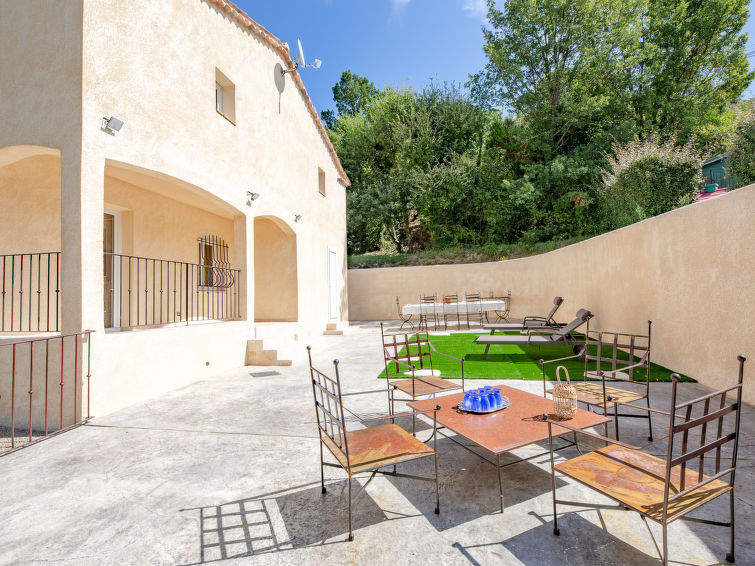 Search and Stay destination Bauduen, Provence-Alpes-Côte d'Azur - France from AU$ 297. Malanuit