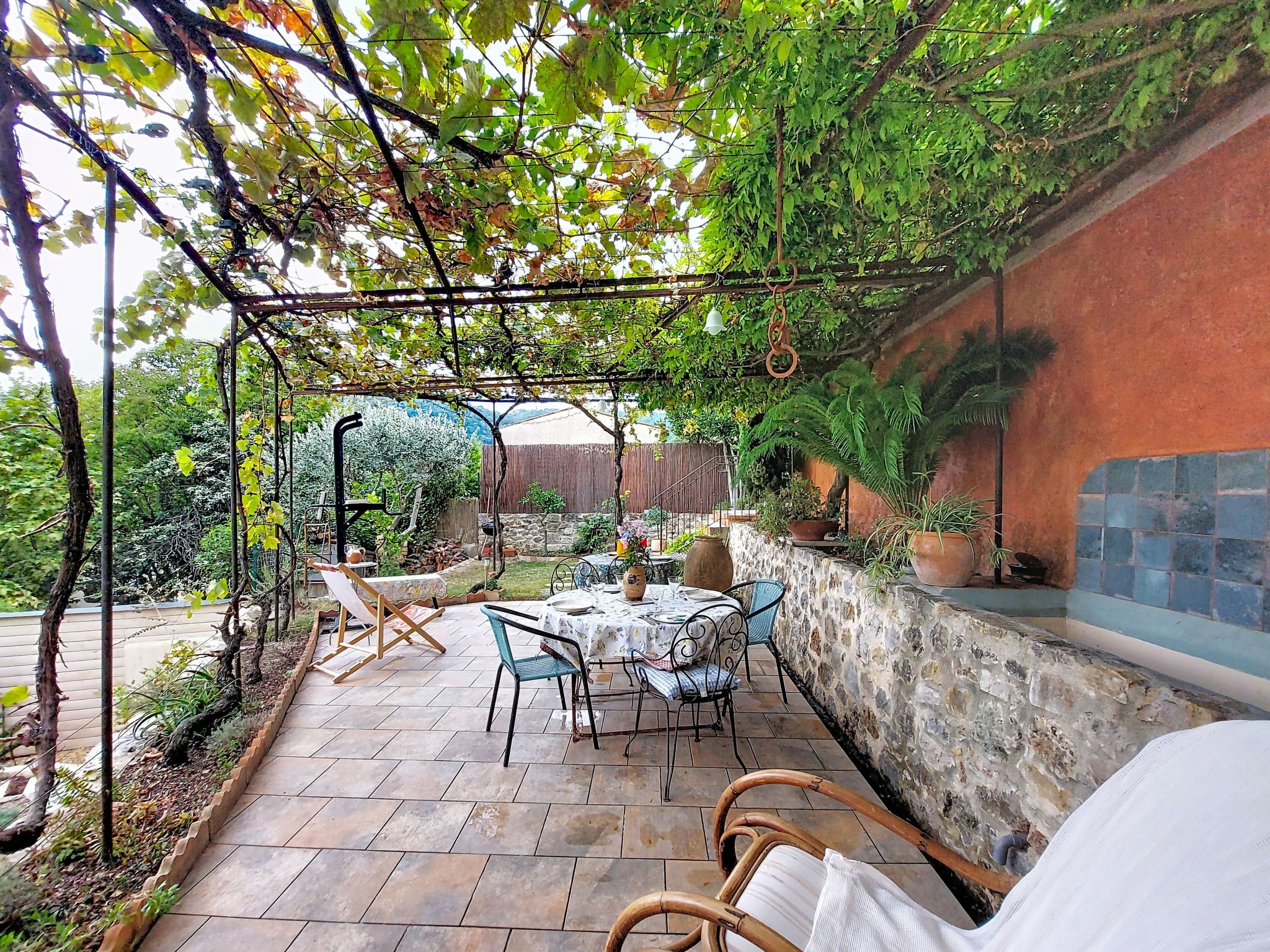 Maison de Village Manolsi - Draußen
