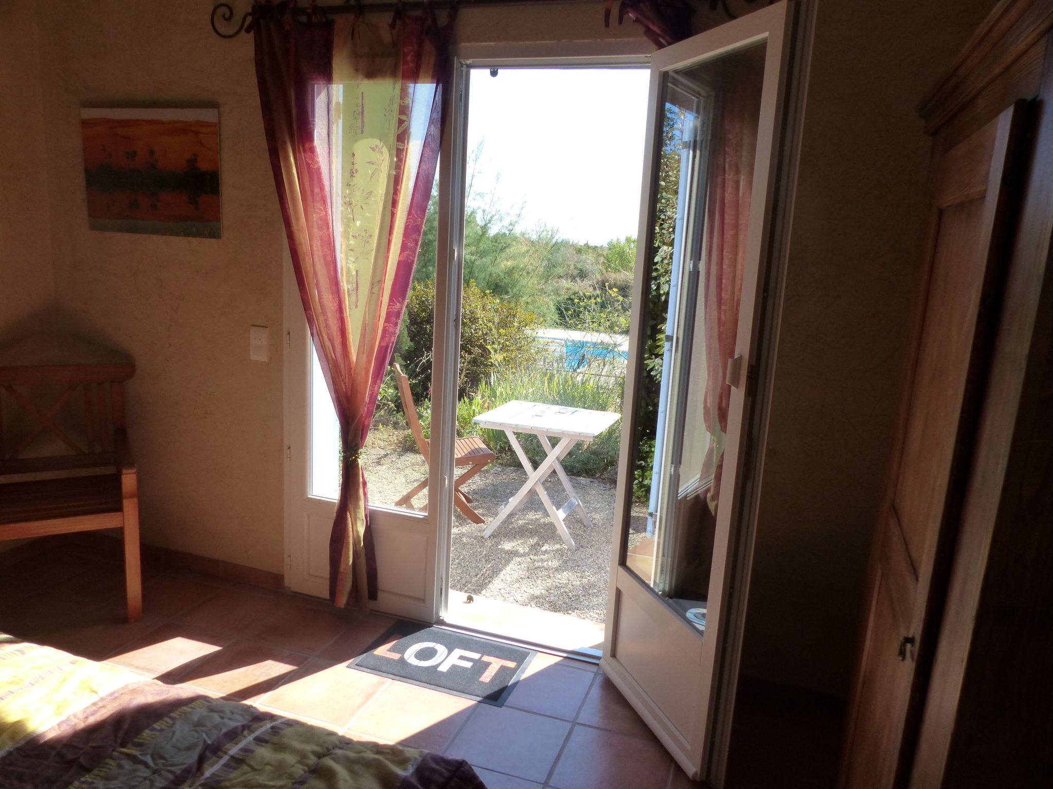 Les amandiers-Binnen