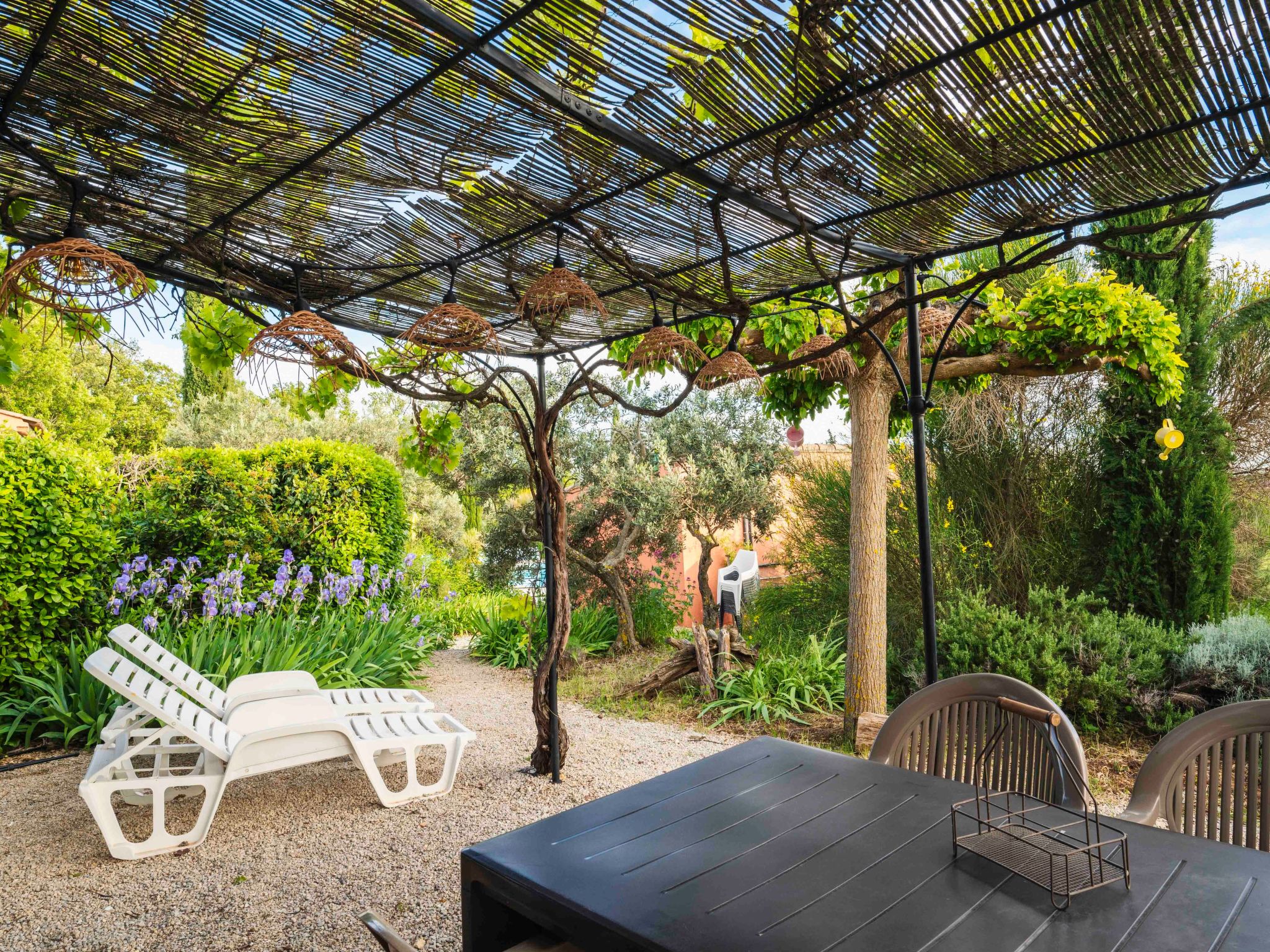 Le mas de l'Aven Unterkunft le mûrier-Buiten