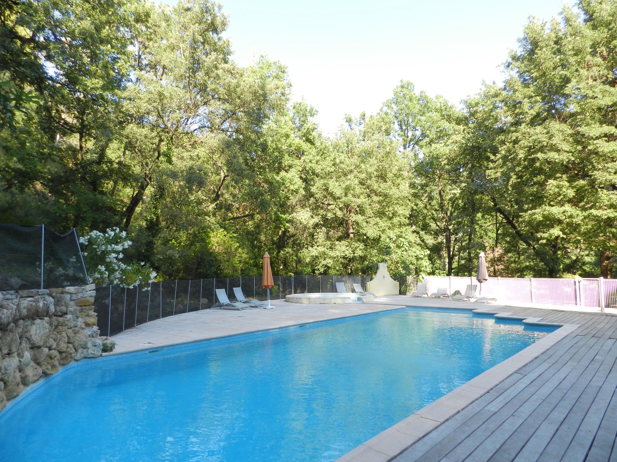Les Grenaches — Pool Outdoor (4 of 42)