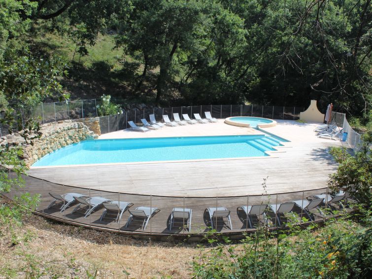 Search and Stay destination Draguignan, Provence-Alpes-Côte d'Azur - France from AU$ 255. Saint-Michel