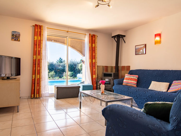 Search and Stay destination Régusse, Provence-Alpes-Côte d'Azur - France from AU$ 203. Mistral
