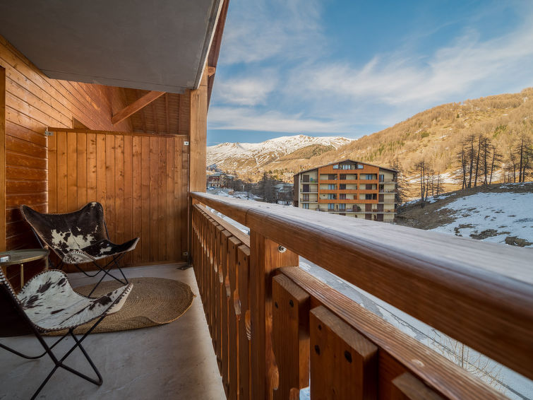 Aan de piste: Sfeervol appartement met bergzicht in La Foux D'Allos in La Foux D'Allos