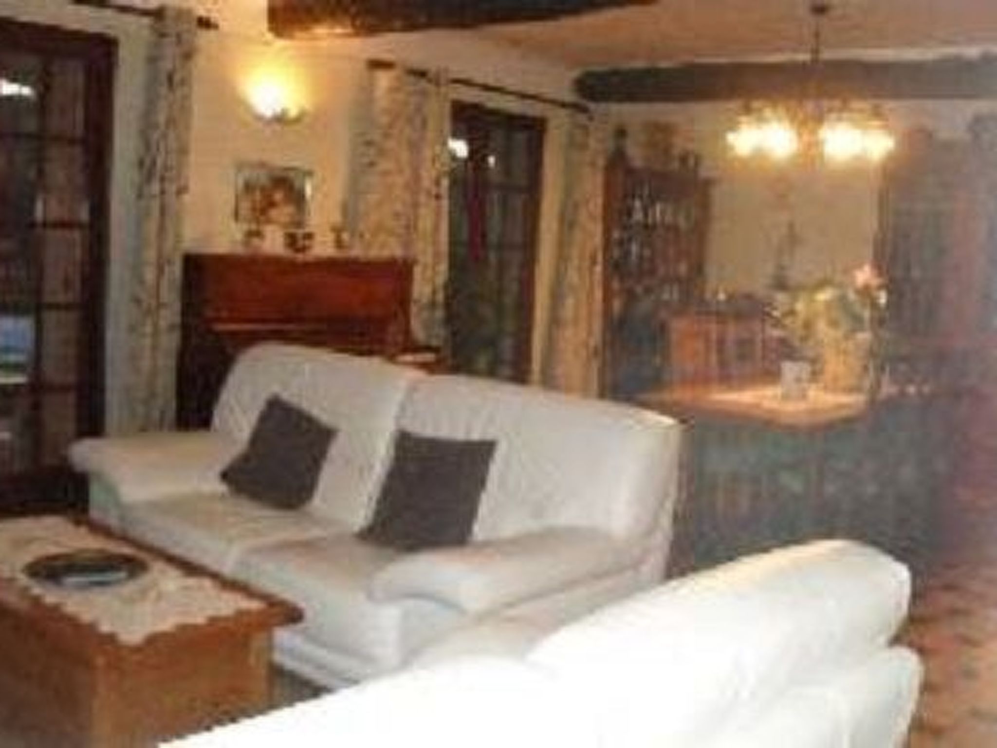 Beheizter Pool ab Mitte April-Inside