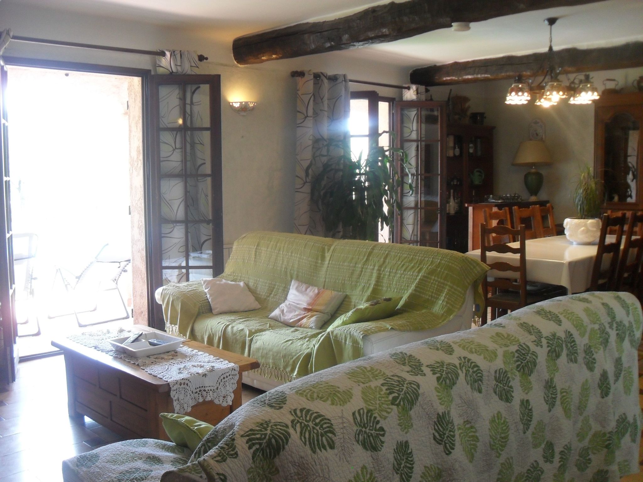 Beheizter Pool ab Mitte April-Inside