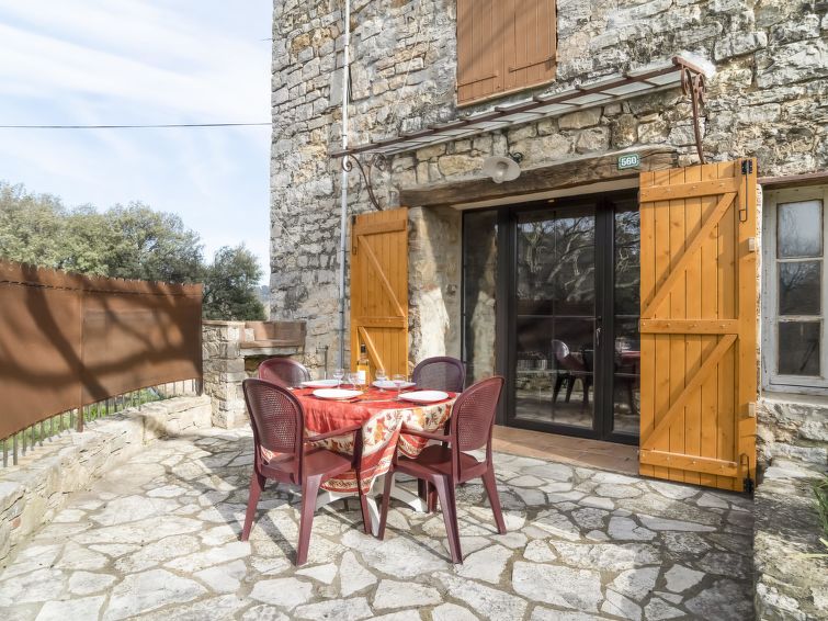 Search and Stay destination Le Thoronet, Provence-Alpes-Côte d'Azur - France from AU$ 85. La Bergerie de Sainte Croix