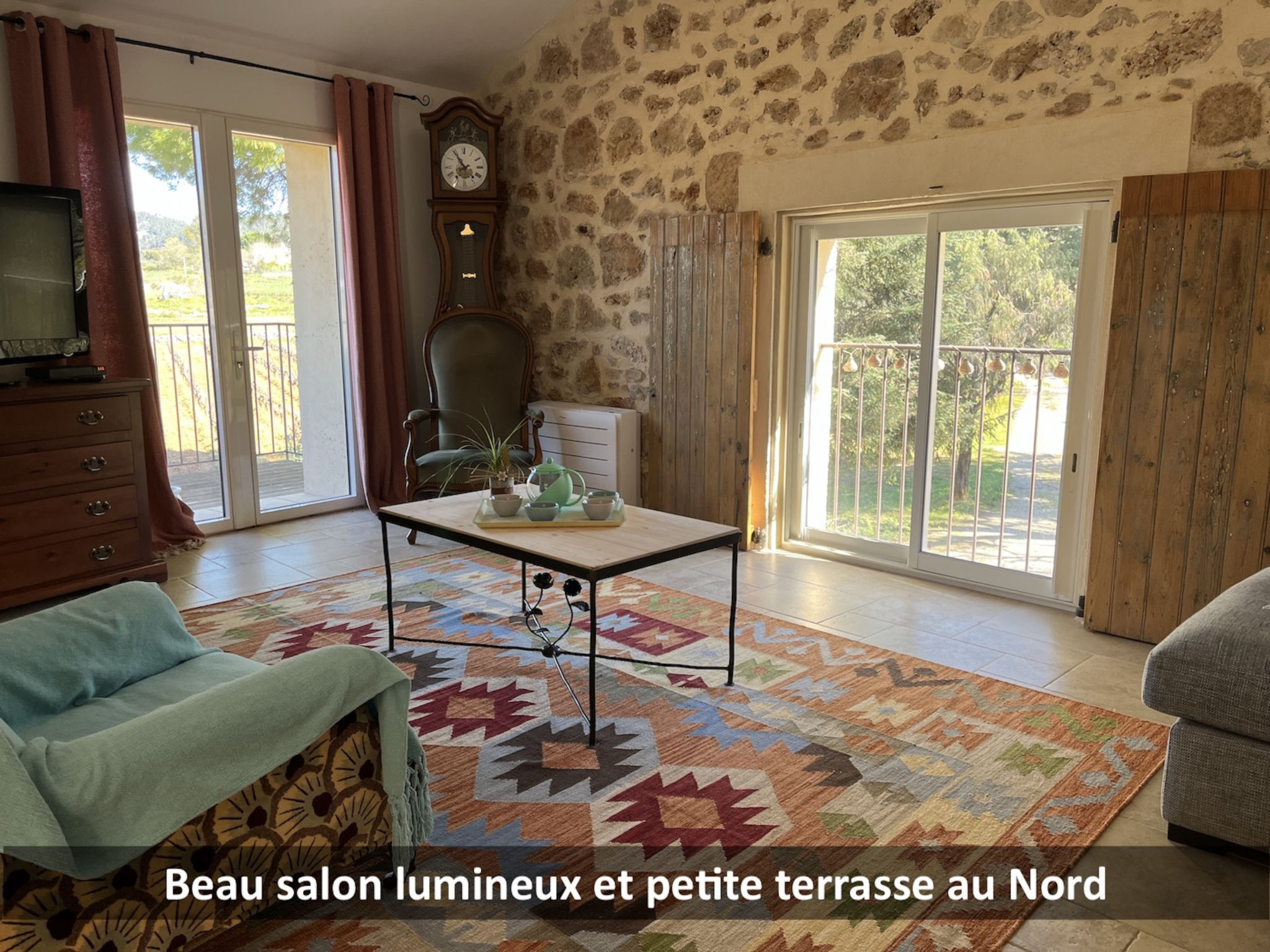 Campagne la Rivière - Dedans
