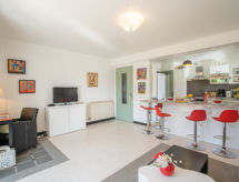 Appartement Le Paradou: strand & zee op 200 meter in La Ciotat - thumbnail 4