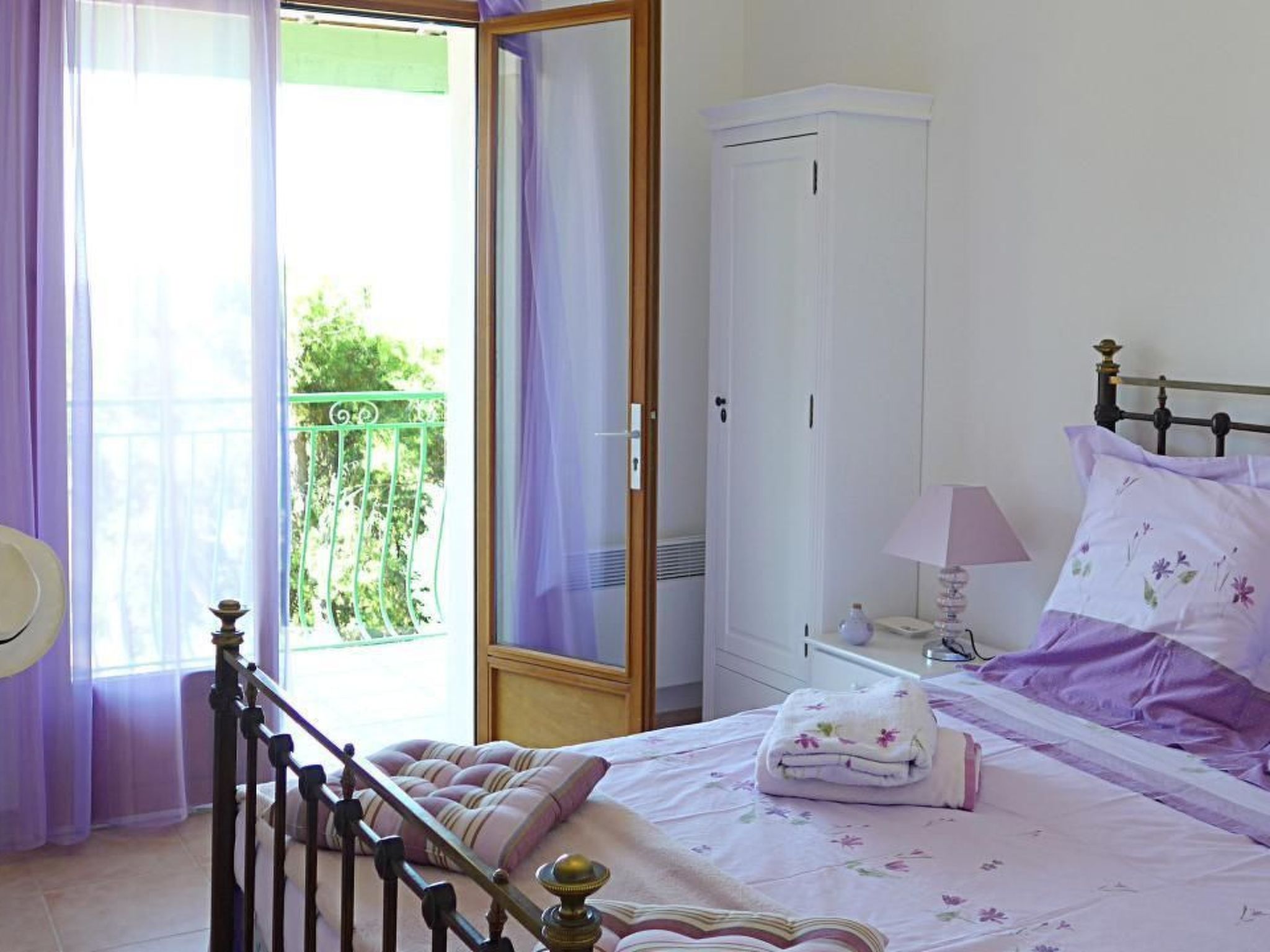 Villa und Pool mit Meerblick nur für Sie-Binnen