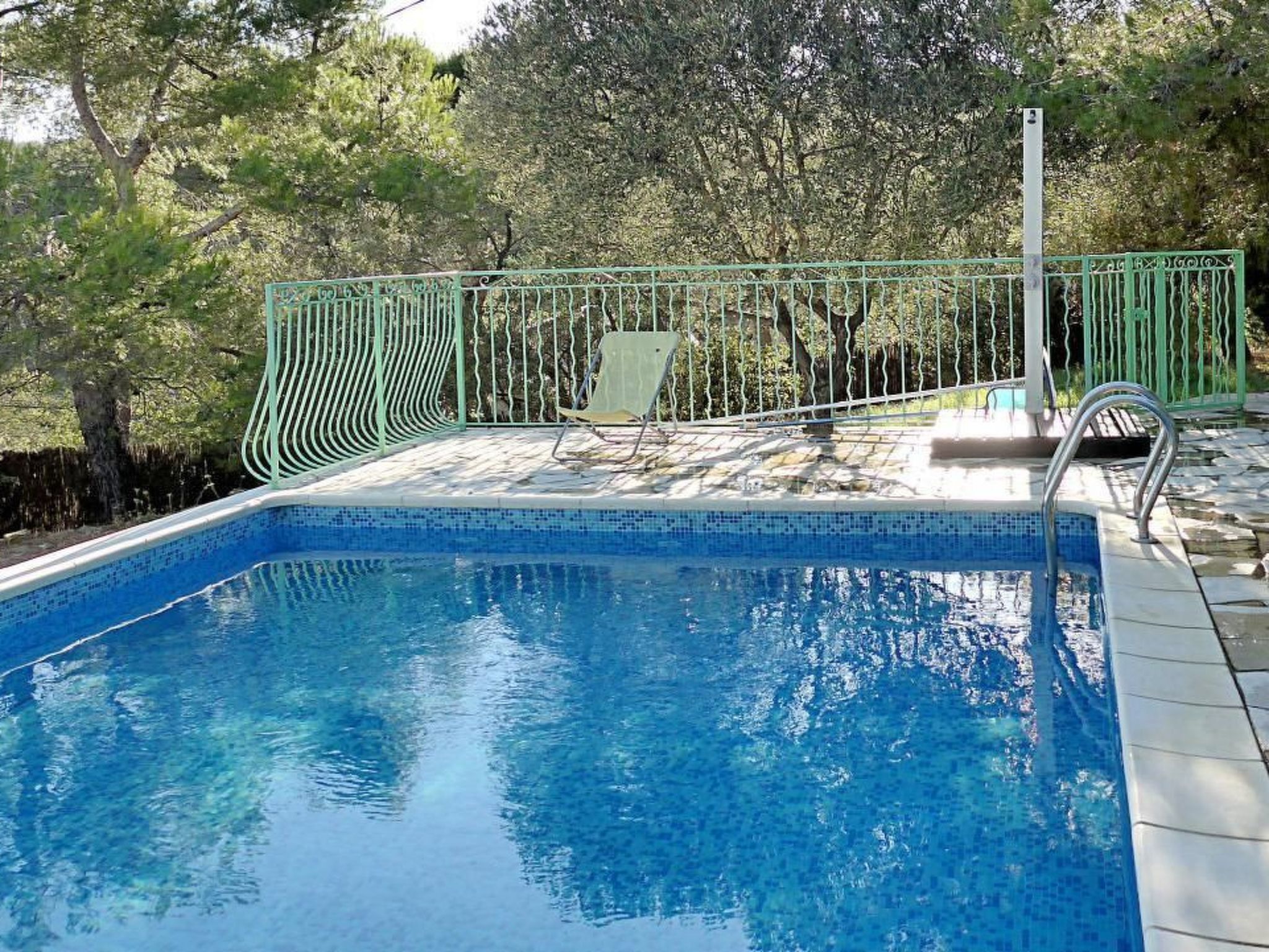 Villa und Pool mit Meerblick nur für Sie-Binnen