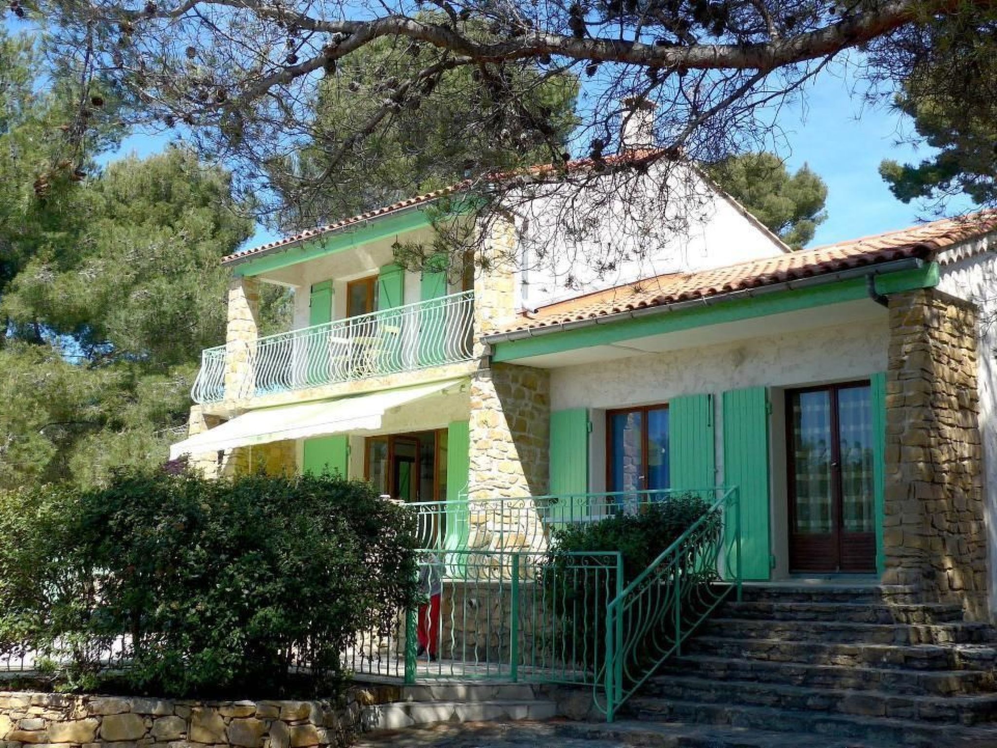 Villa und Pool mit Meerblick nur für Sie-Binnen