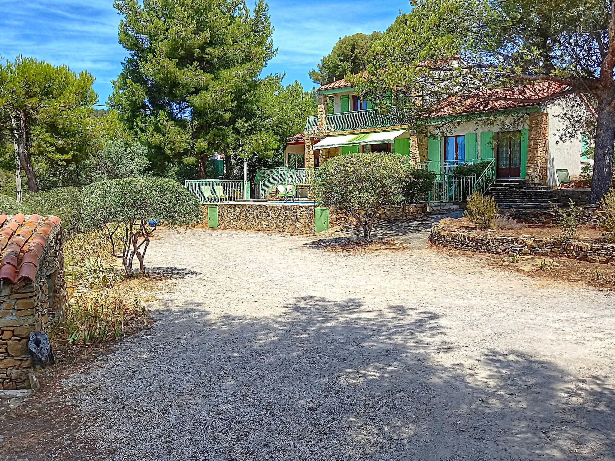 Villa und Pool mit Meerblick nur für Sie-Binnen