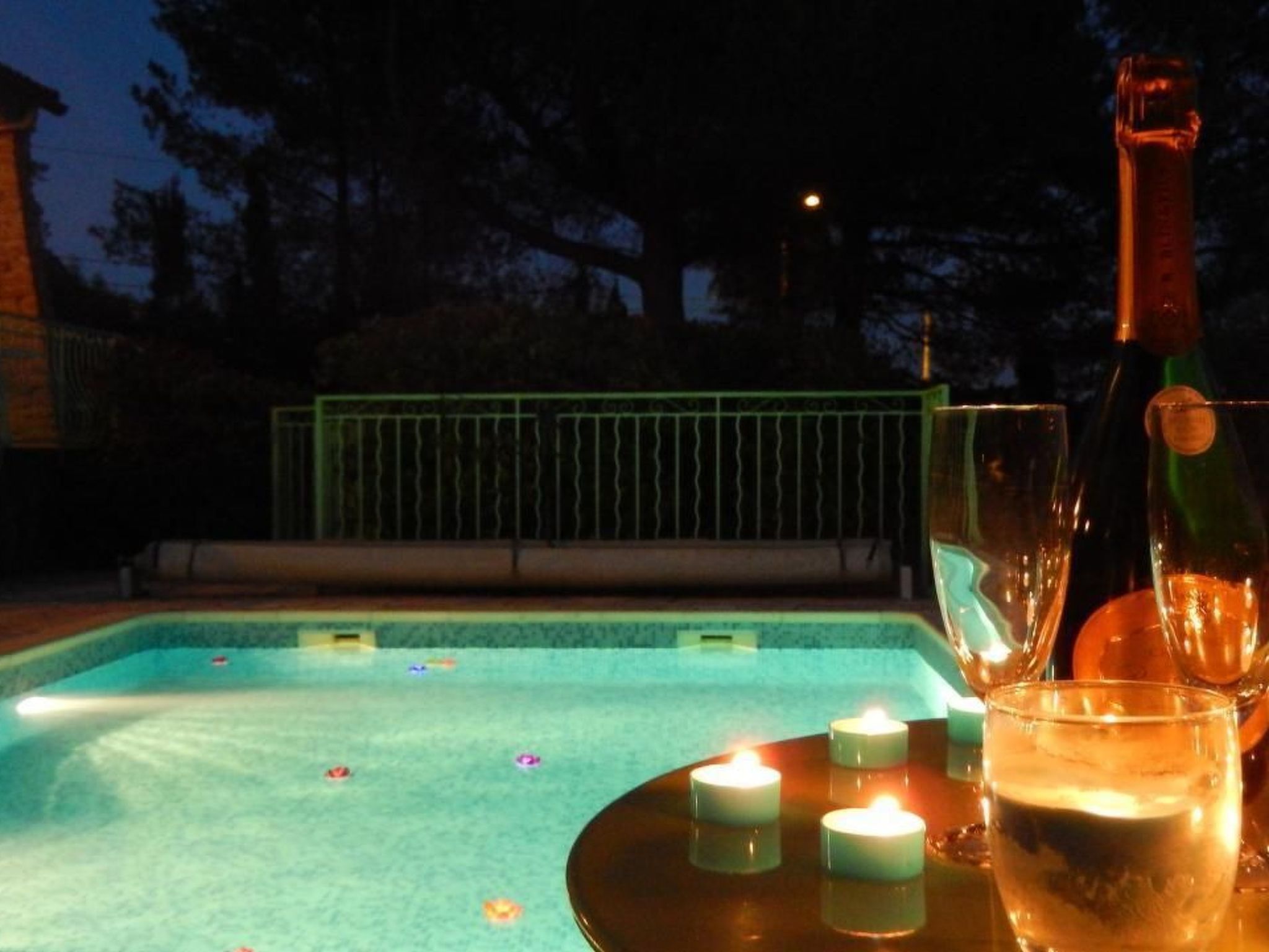 Villa und Pool mit Meerblick nur für Sie-Binnen