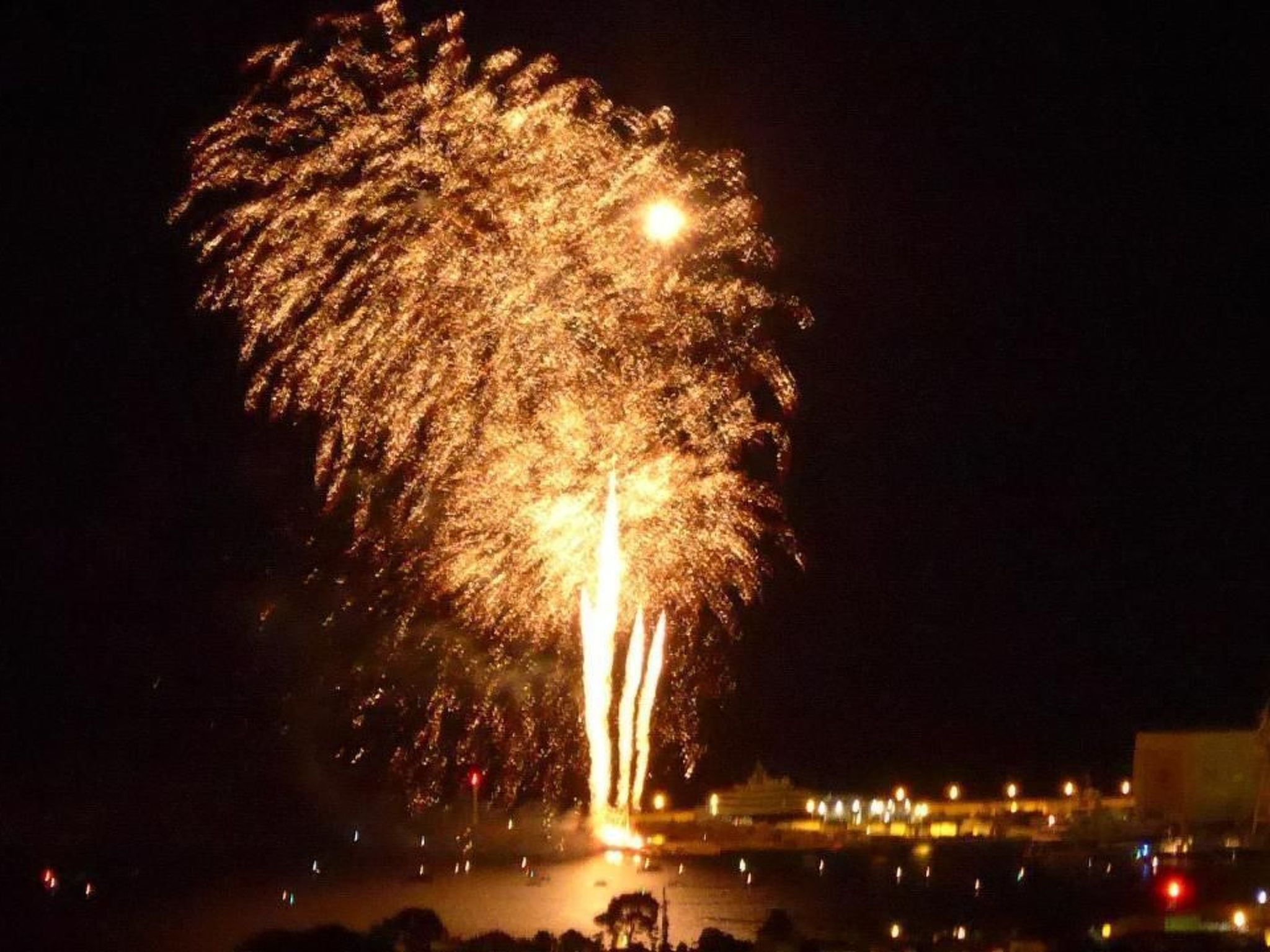 Villa und Pool mit Meerblick nur für Sie-Binnen