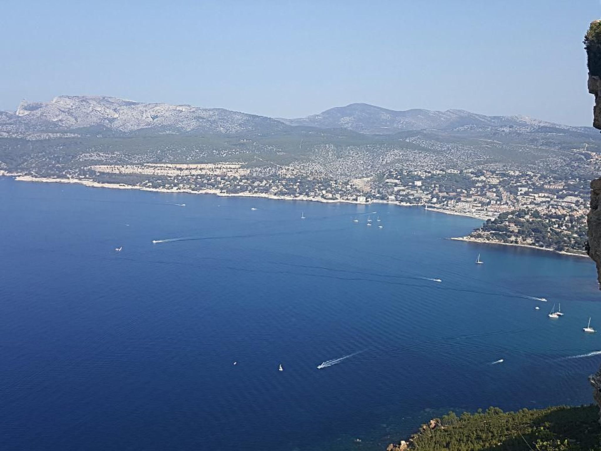 Villa und Pool mit Meerblick nur für Sie-Binnen