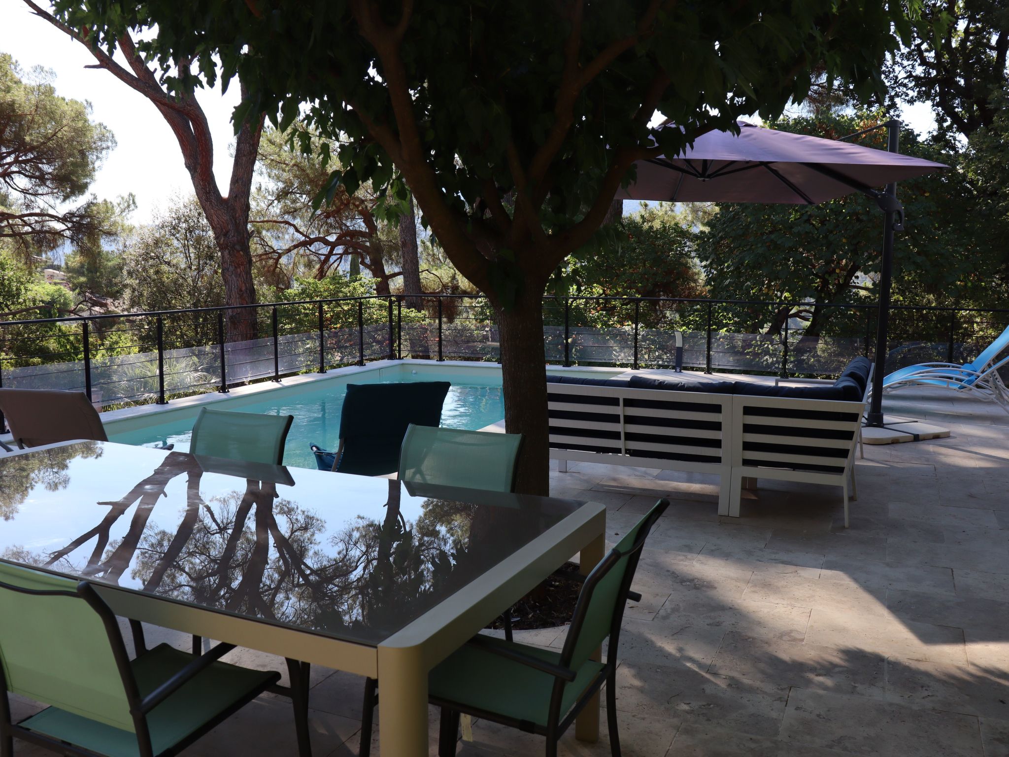 Im Herzen der Provence - Inside