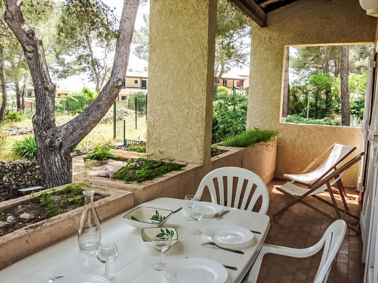 Knus appartement voor 6 bij zee en golf in Bandol in Bandol