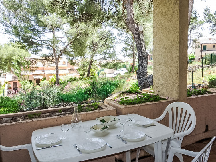 Search and Stay destination Bandol, Provence-Alpes-Côte d'Azur - France from AU$ 145. Super Ile Rousse