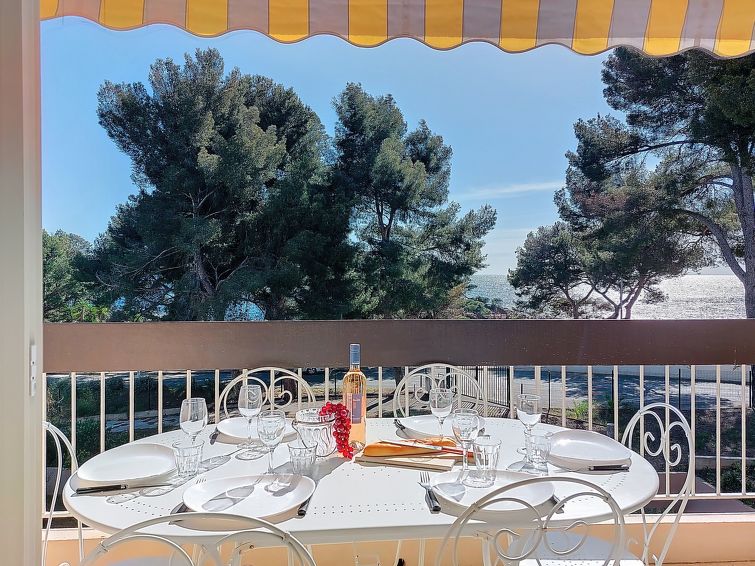 Zeezicht en rust in appartement La Calanque d'Or in Bandol in Bandol