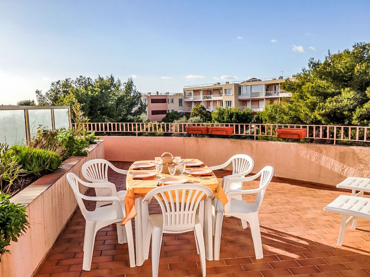 Search and Stay destination Bandol, Provence-Alpes-Côte d'Azur - France from AU$ 164. Le Grand Vallon