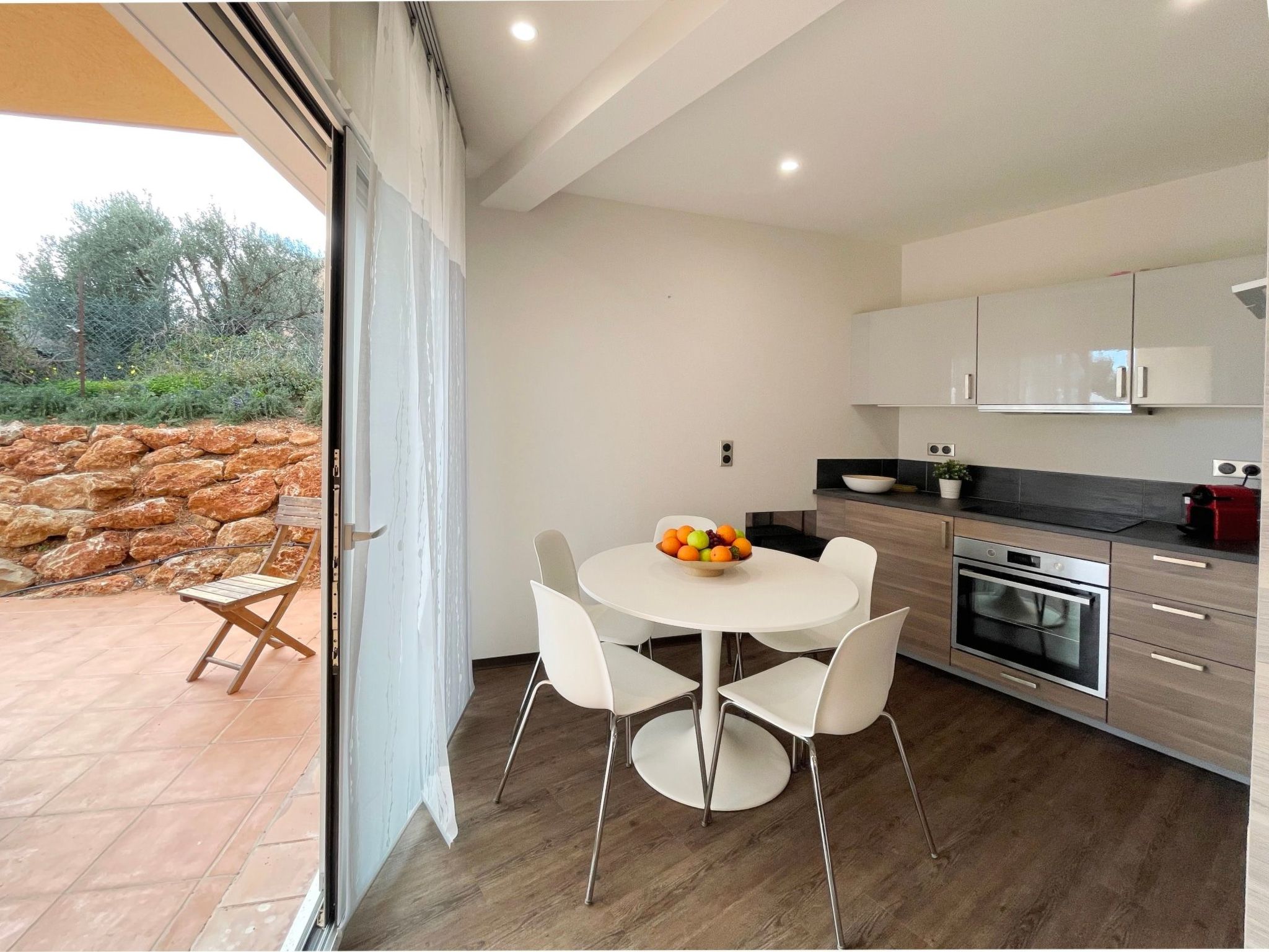 Provenzalisches Landhaus am Meer in ruhiger Lage.-Image-tags.info