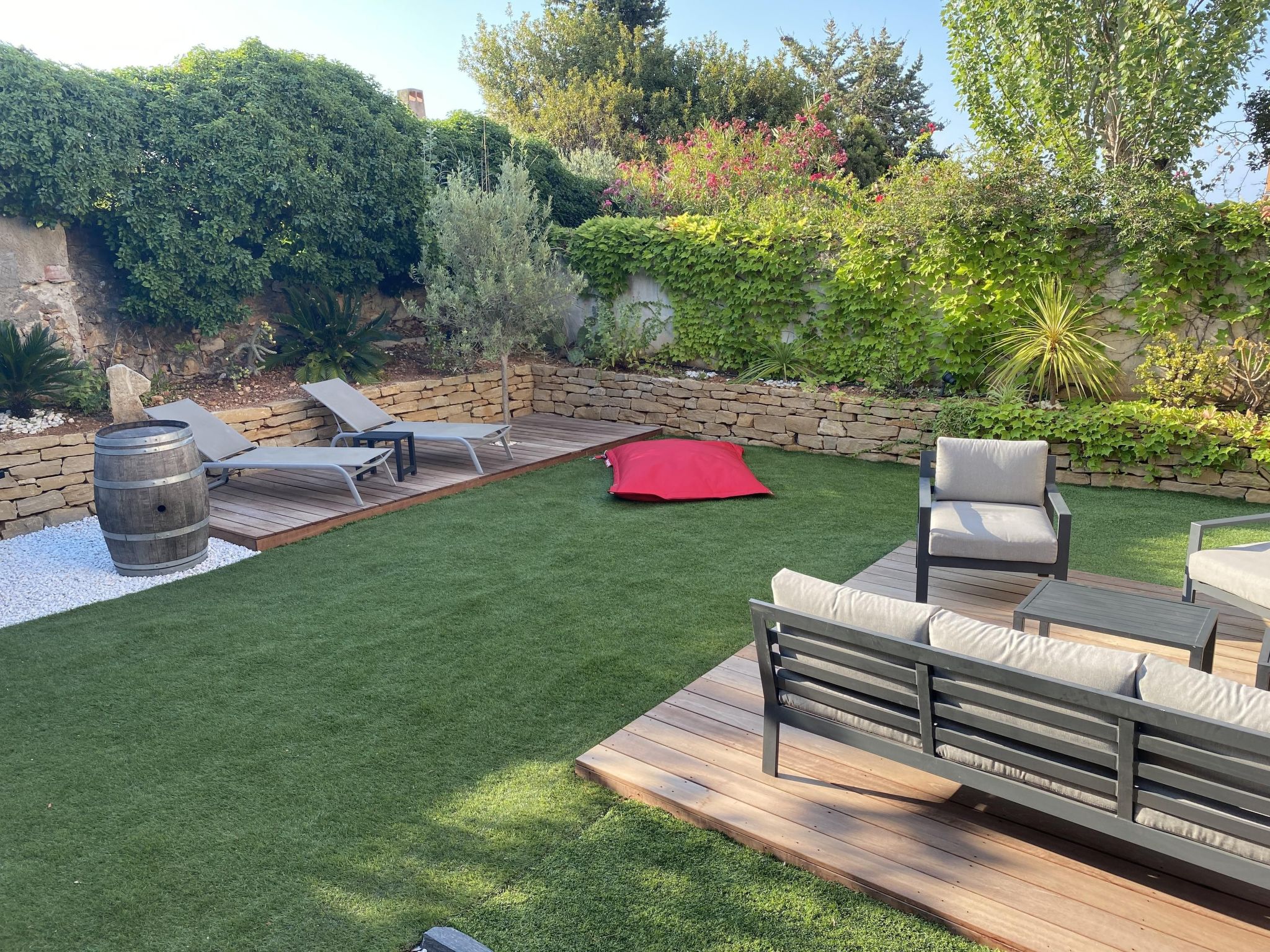 Cosy T3 with intimist garden