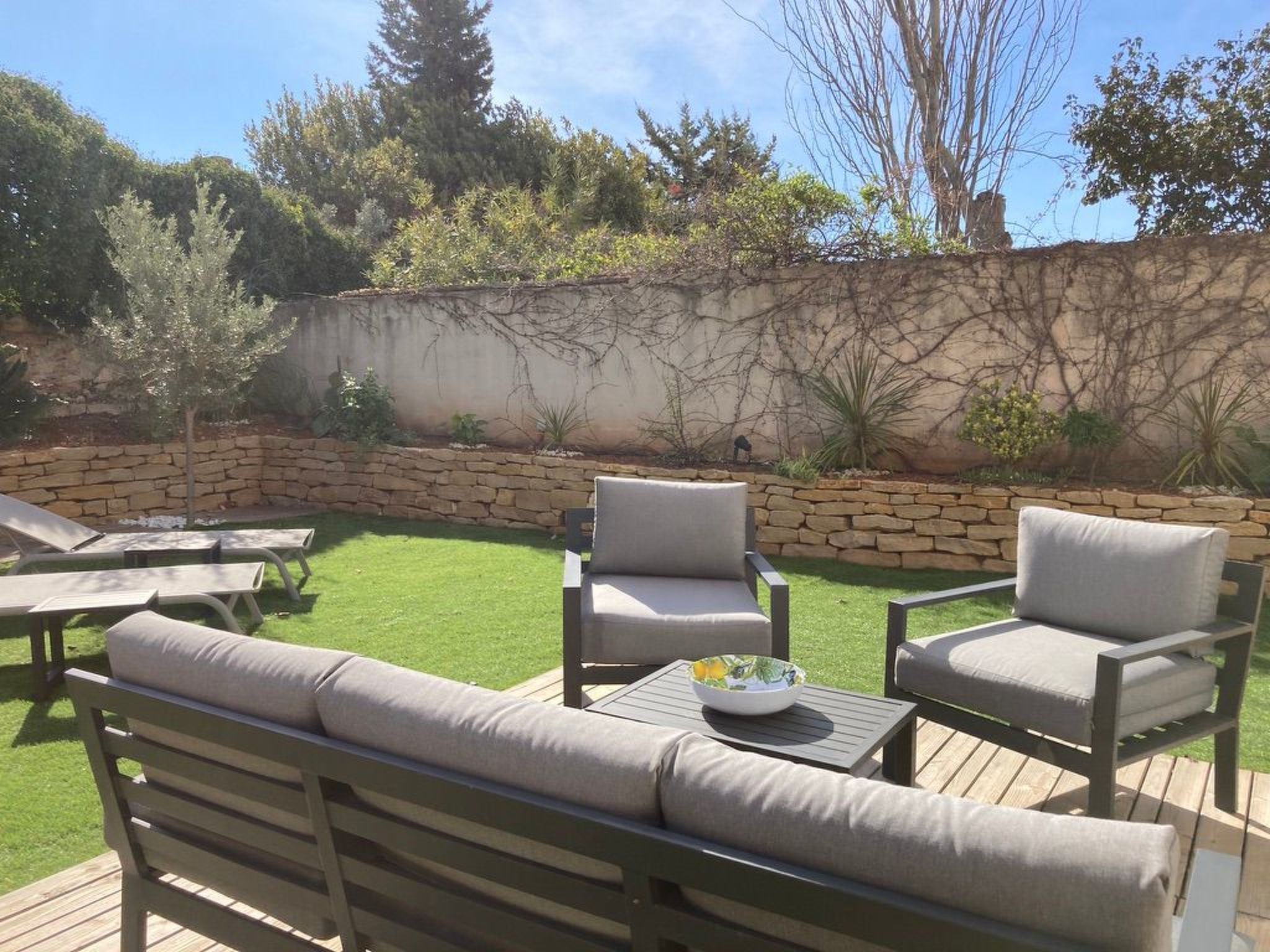 Cosy T3 with intimist garden-Inside