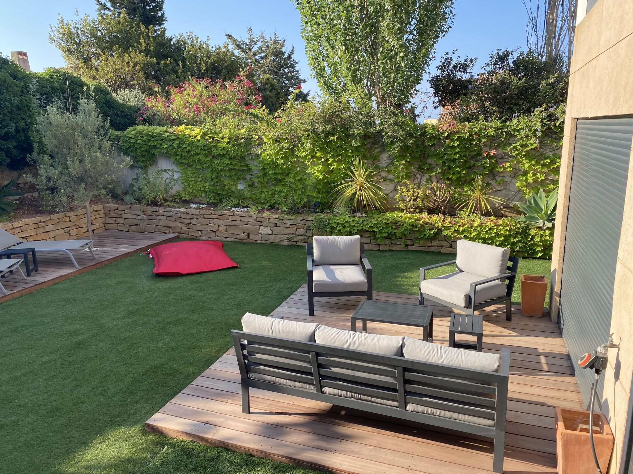 Cosy T3 with intimist garden-Outside