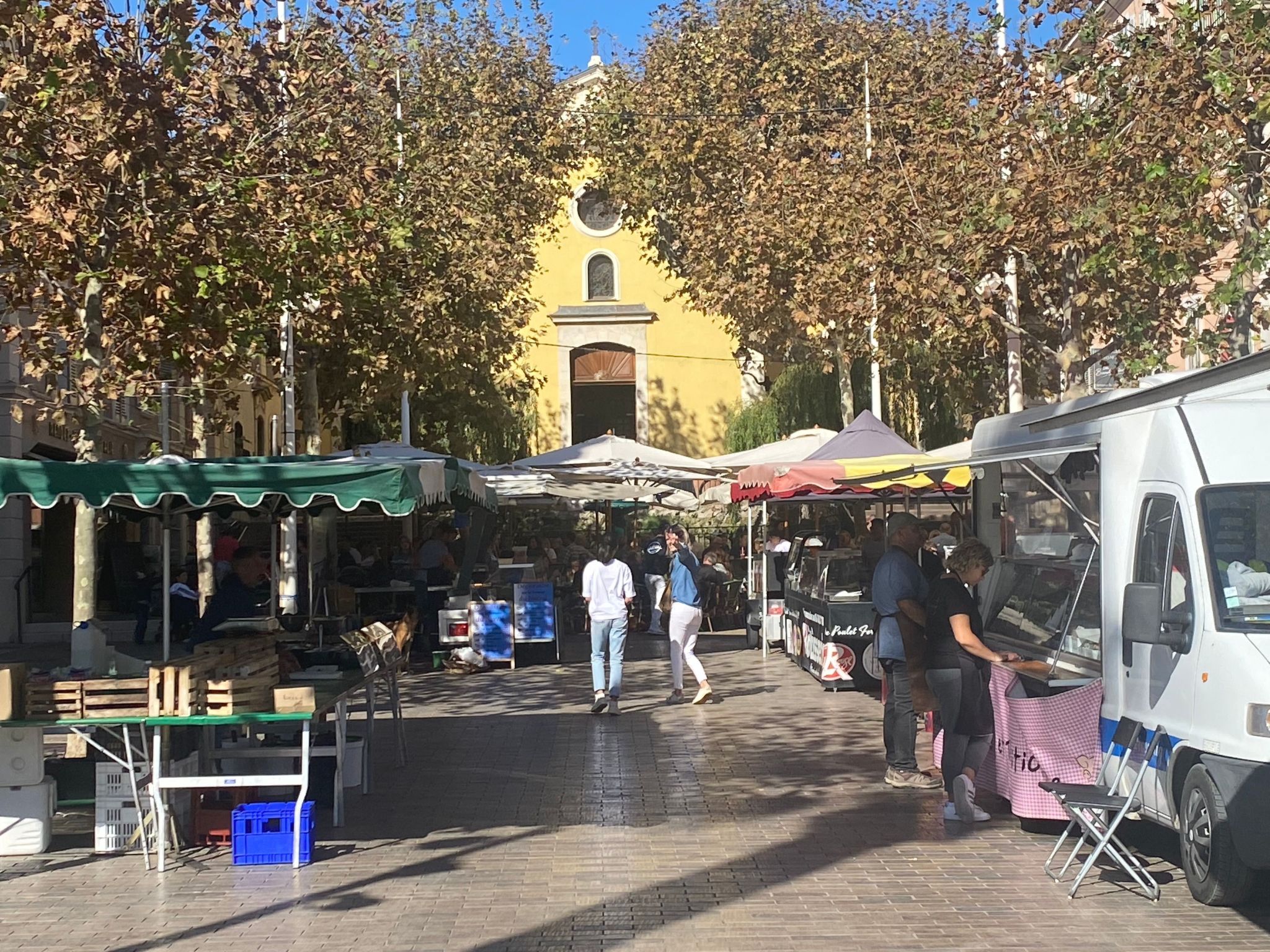 Cosy T3 with intimist garden-Image-tags.info