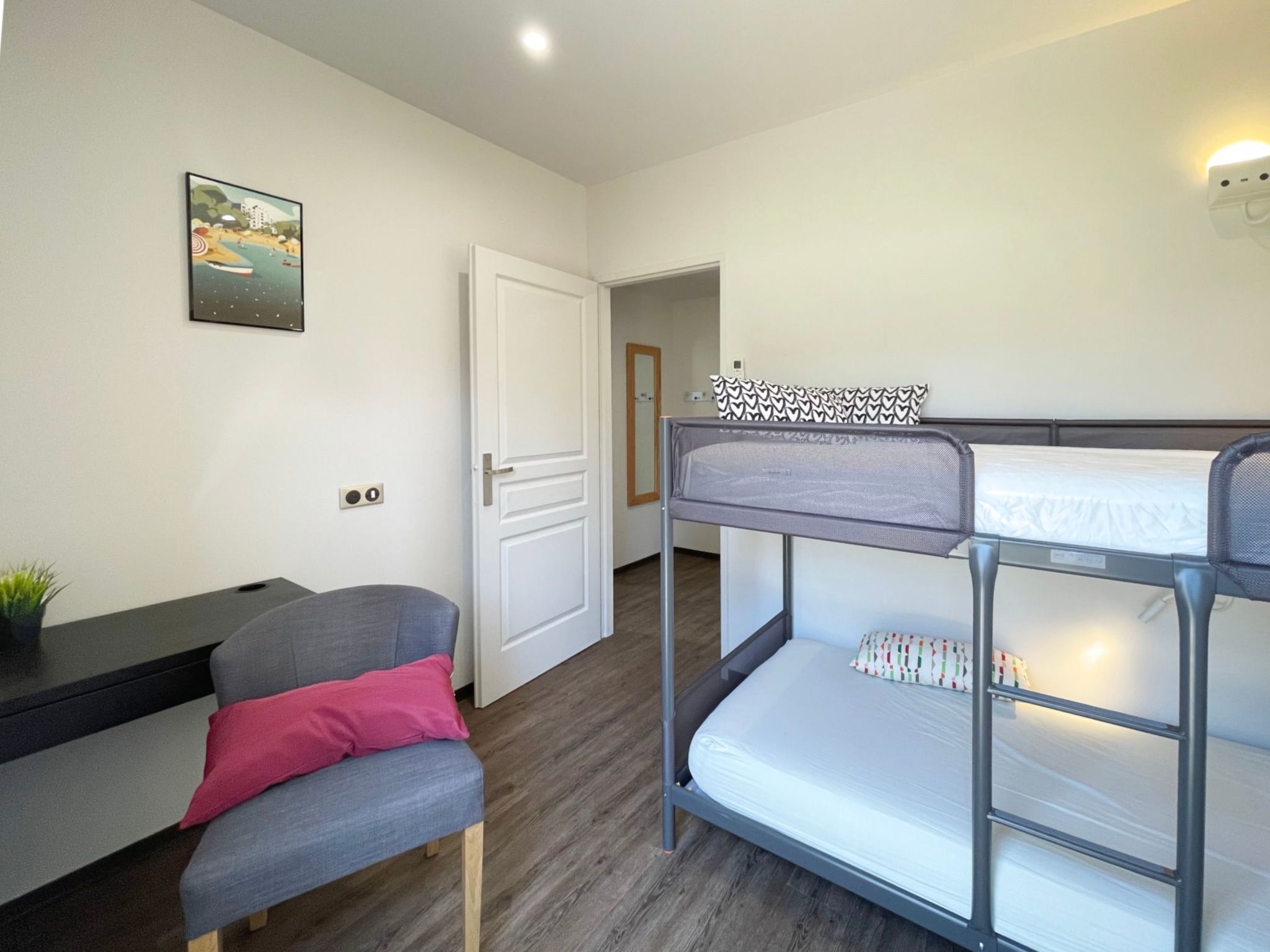 Provenzalisches Landhaus am Meer in ruhiger Lage.-Image-tags.info