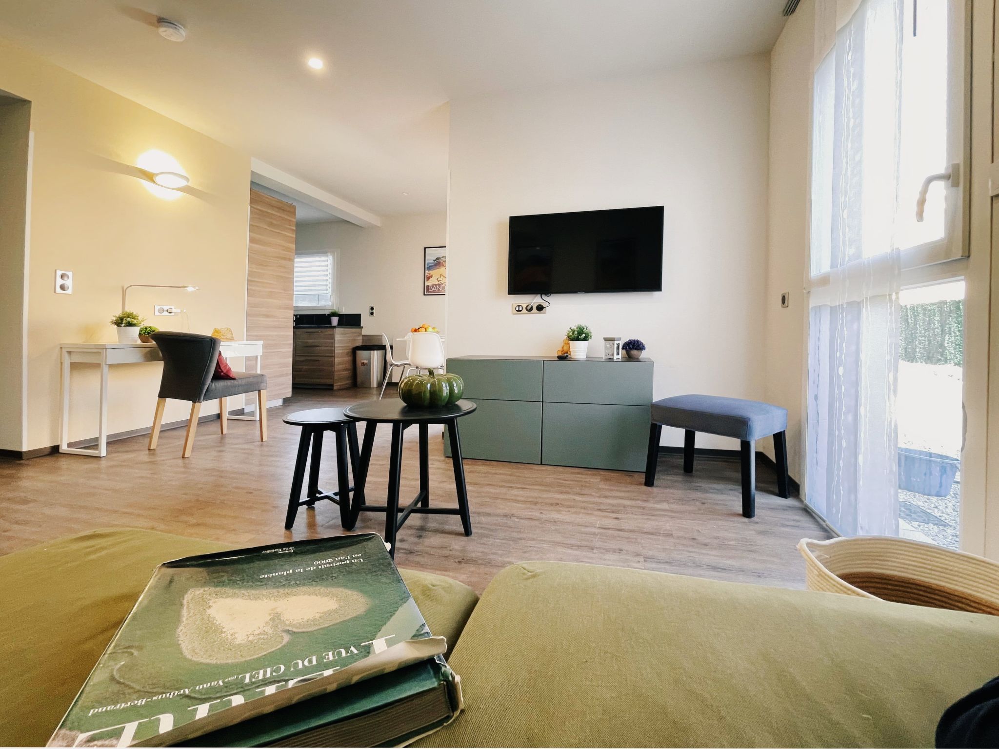 Provenzalisches Landhaus am Meer in ruhiger Lage.-Image-tags.info