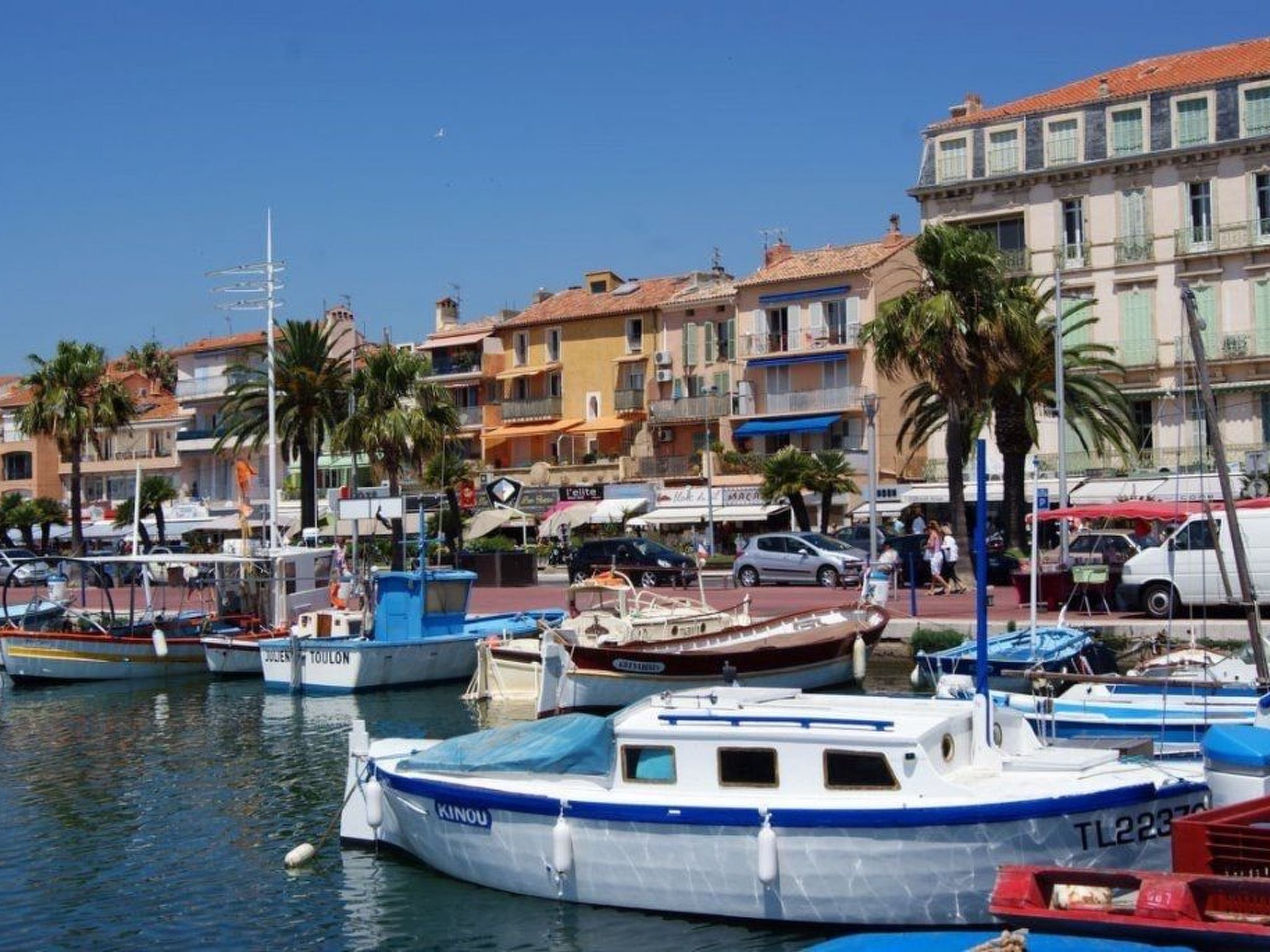 Provenzalisches Landhaus am Meer in ruhiger Lage.-Image-tags.info