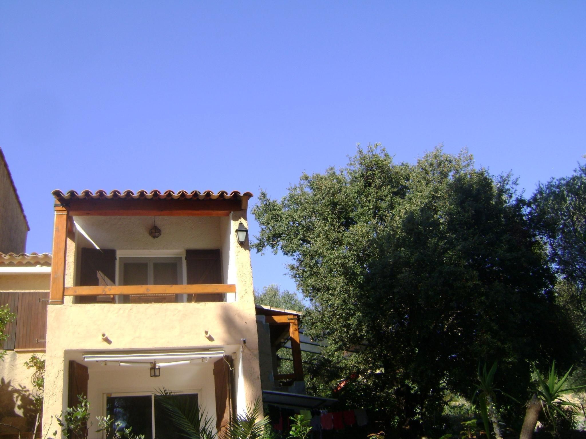 Mit Terrasse, mitten in der Natur-Binnen